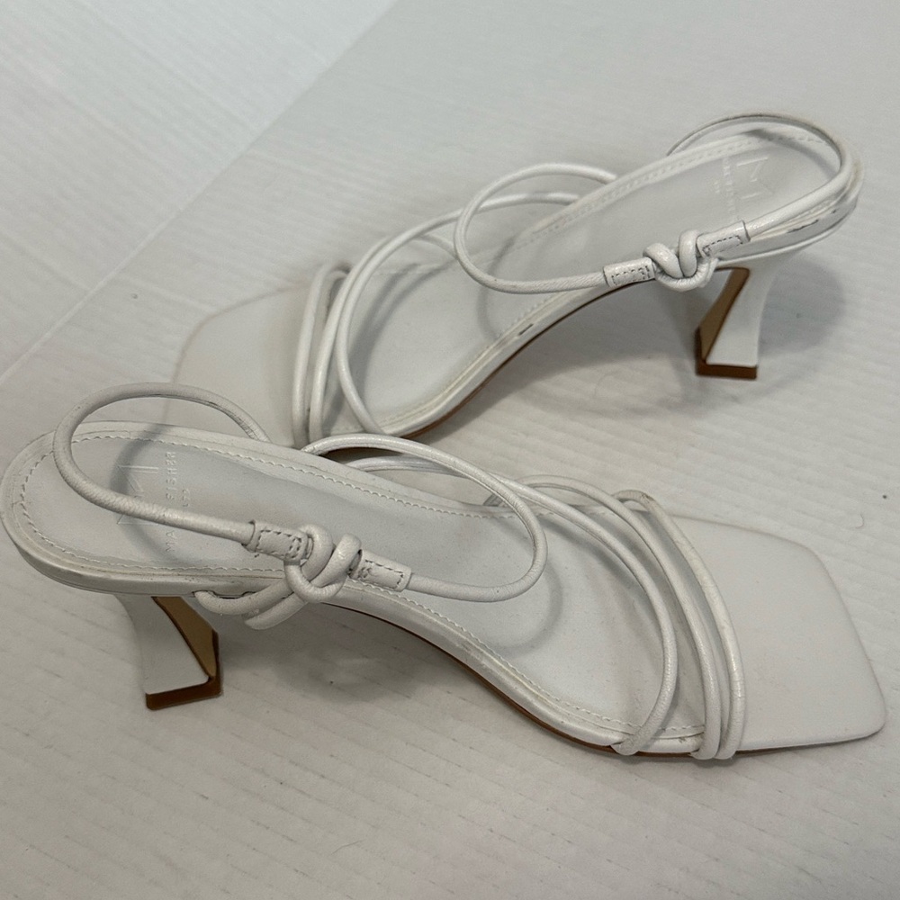 Marc Fisher LTD - Davia Heeled Sandal - White - Size 8M - Well Loved - Picture 4 of 9
